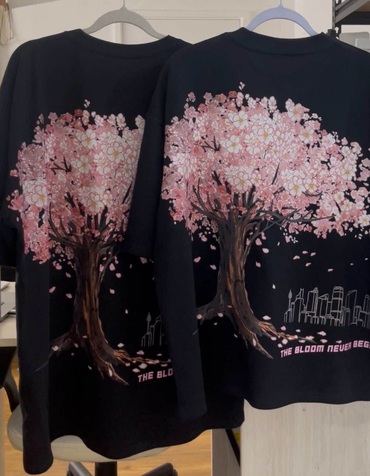 The bloom never begs everyday vs boxy fit tee comparison side by side cityevoke