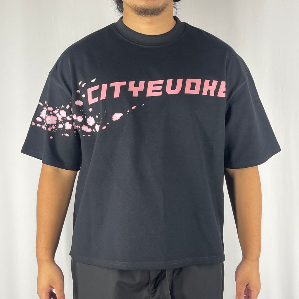 The Bloom Never Begs T-Shirt (Boxy Fit)