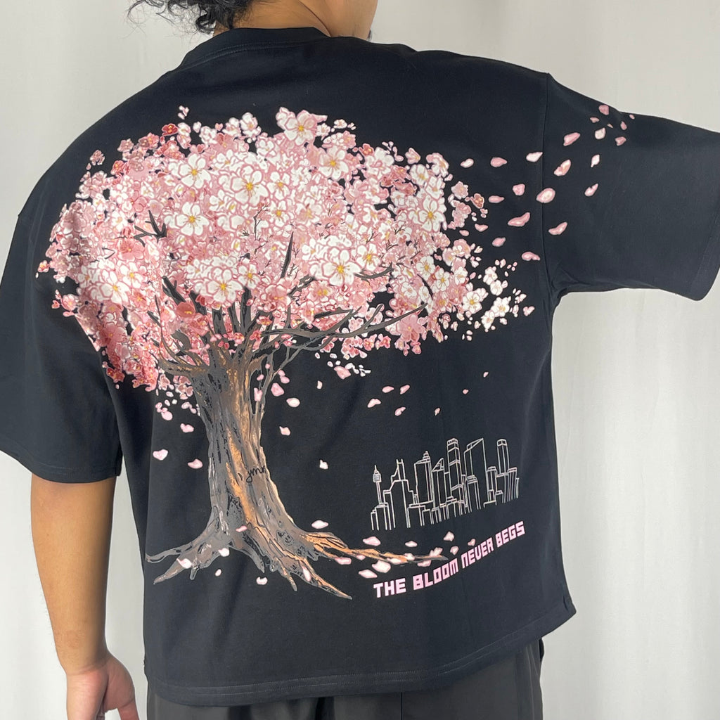 The Bloom Never Begs T-Shirt (Boxy Fit)